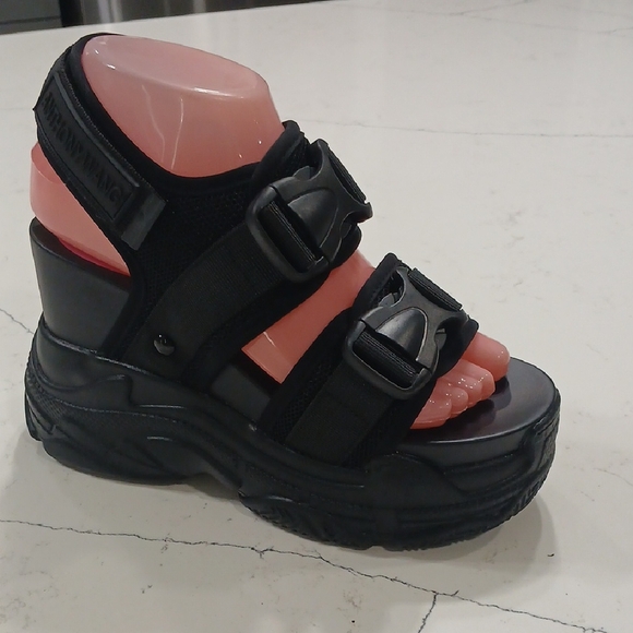 Anthony Wang  Black Platforms Sz 7 New Without Tags Or Box - Picture 3 of 13